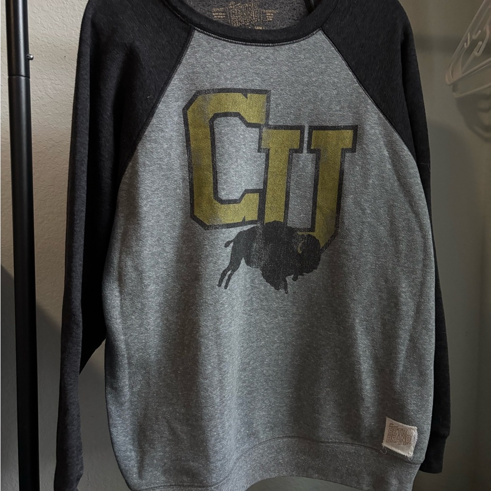 Vintage Gray & Black CU Buffalo Graphic Raglan Sweatshirt